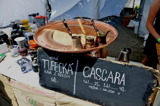 festival-kavy-a-caje08.jpg